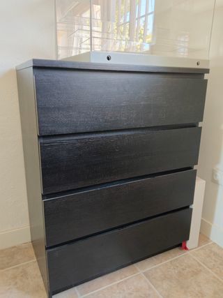 Cassettiera nera Ikea