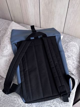 Mochila Aerolitics Azul y Negra