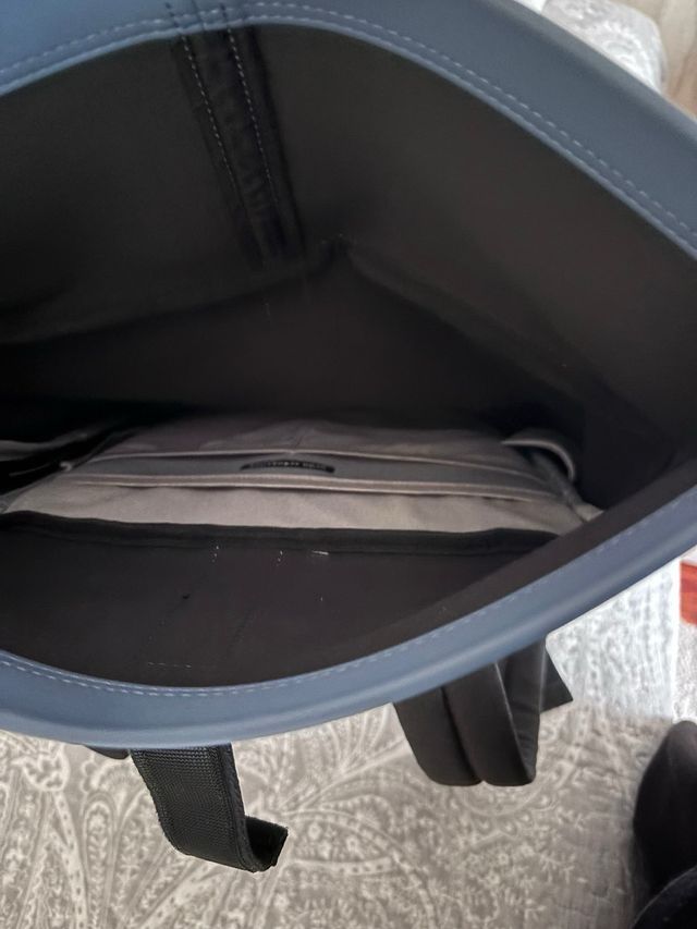 Mochila Aerolitics Azul y Negra