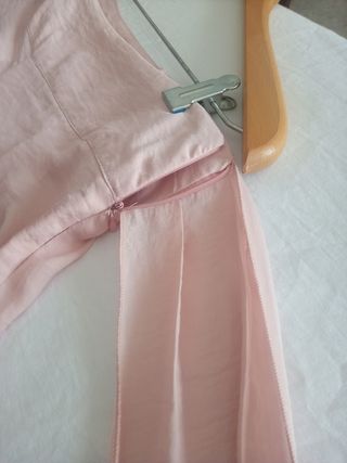 Pantalón rosa Iciar y Candela. 