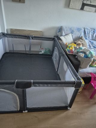 Parque infantil para bebés