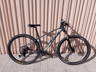 BH Expert 4.0 -  Dic 2023
Talla SM(hasta 1.65mts)