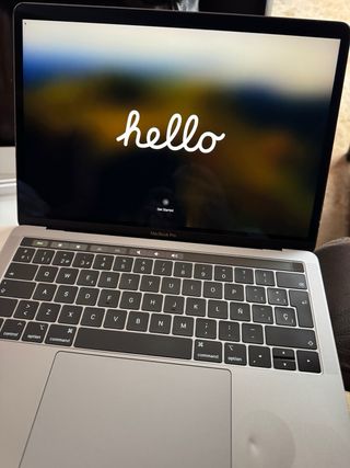 MacBook Pro 13 Gris Espacial