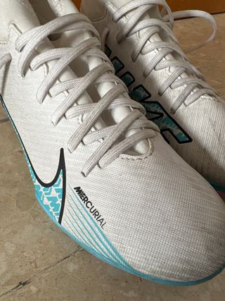 Zapatos Fútbol Nike Talla 36