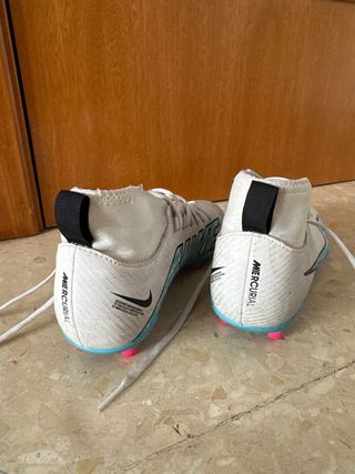 Zapatos Fútbol Nike Talla 36