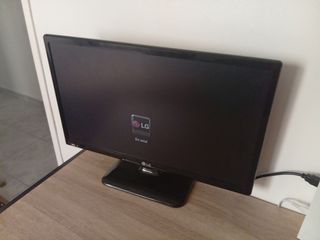 Monitor LG IPS LED Negro