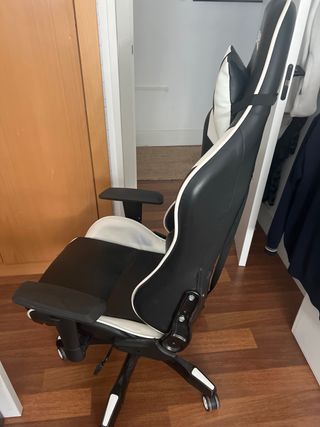 Silla Gamer ZeNeZ Negra y Blanca