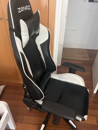Silla Gamer ZeNeZ Negra y Blanca