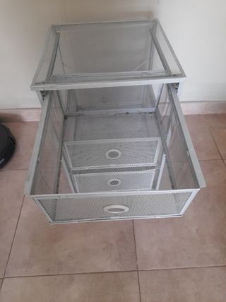 Cajonera de escritorio metálica gris