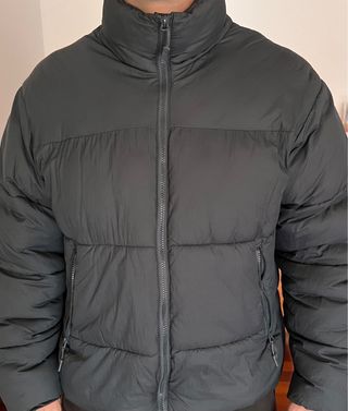 Chaqueta Invierno Hombre gris
muy cómoda y ligera 