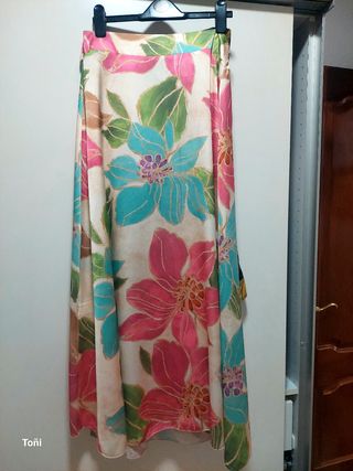 Falda larga estampada floral