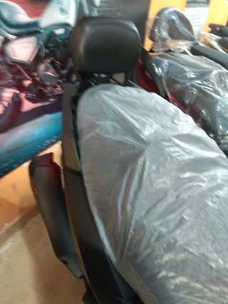 Guanto GTS 125 