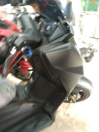 Guanto GTS 125 