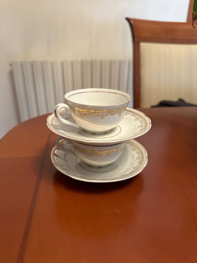 Juego de café porcelana blanco y oro