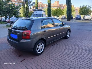 TOYOTA COROLLA 1.6 GASOLINA DISTINTIVO B