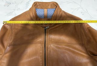 Chaqueta de piel marrón Massimo Dutti