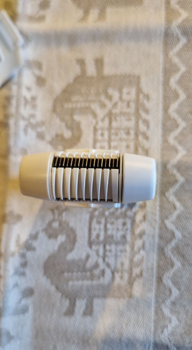 Braun Silk-épil Braun Comfort Epilatore E110.