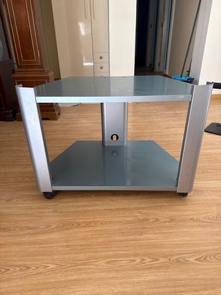 Mesa TV 2 estantes con ruedas