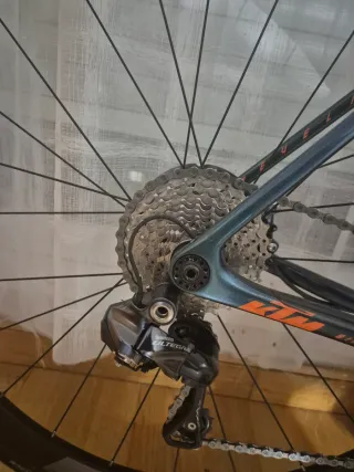 Bici carretera KTM Revelator M