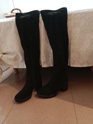 Botas altas x encima rodilla , Mari paz calzados