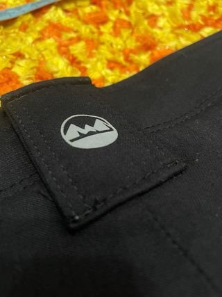 Pantaloni sportivi Wrangler neri taglia L,elegante