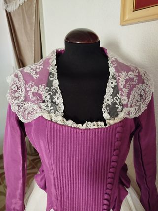 Corpiño fallera manga larga morado