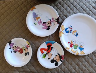Set 4 Piatti Ceramica Disney Topolino & Co.