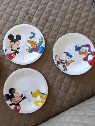 Set 4 Piatti Ceramica Disney Topolino & Co.