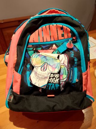 Zaino G!POP con teschio rockstar