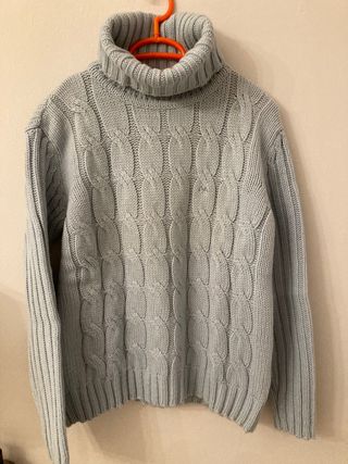 Jersey Thomas Burberry azul claro trenzado.