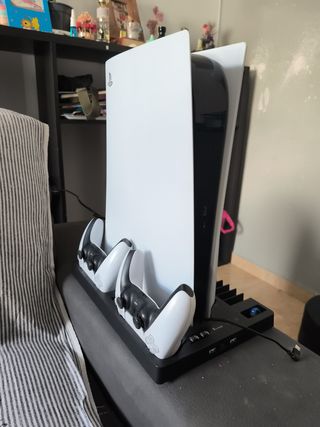 Playstation 5 + 2 Mandos