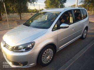 Volkswagen Touran 2012