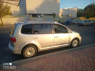 Volkswagen Touran 2012