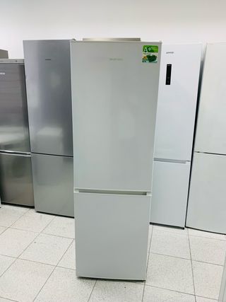 Nevera Combi Daewoo 1.85m con garantía 
