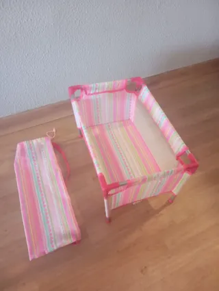 Cuna de viaje para muñecas
