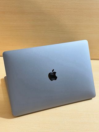 MacBook Pro 2020 M1 / 16GB / 256Gb