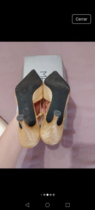 Zapatos y bolso dorado talla 37