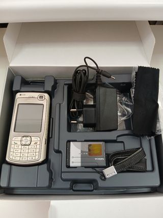 Nokia N70 Plata