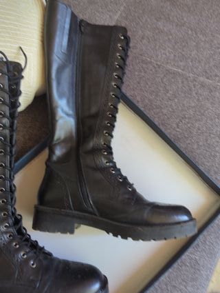 Botas Pier One T40 ZLP056982