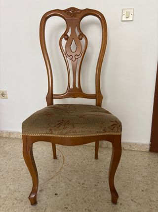 Set di 6 sedie imbottite vintage in legno. 