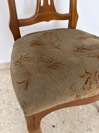 Set di 6 sedie imbottite vintage in legno. 