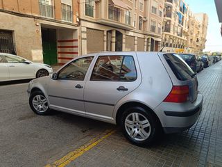 Volkswagen Golf 2002