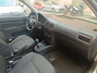 Volkswagen Golf 2002