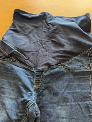Pantalón de maternidad vaquero