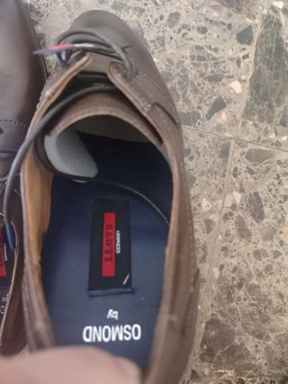 Zapatos de vestir Lloyd marrones