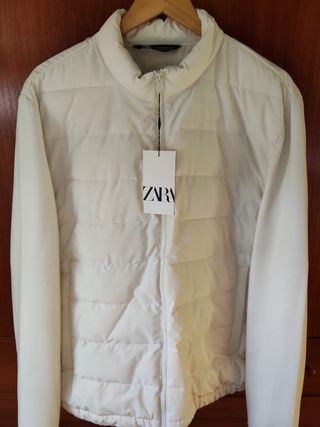 Cazadora Zara acolchada talla L