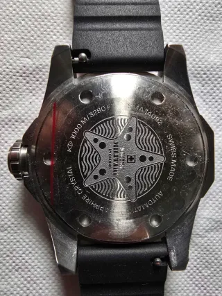 Reloj Swiss Military 1000m Automático Negro