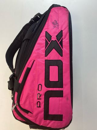 Mochila Padel NOX Negra y Rosa