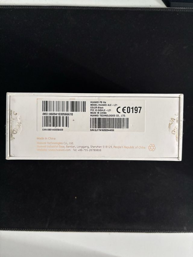 Huawei P8 lite - Caja abierta, móvil precintado