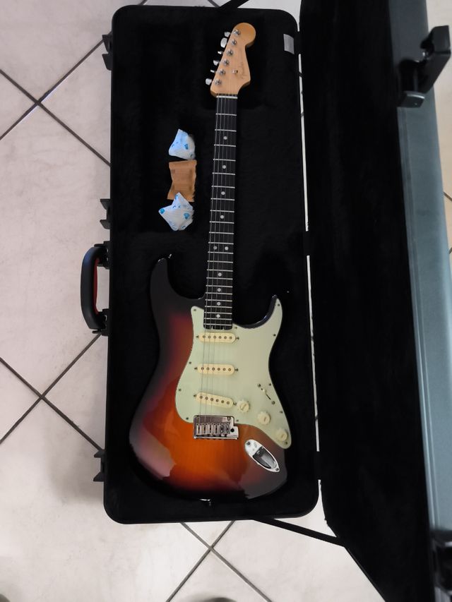 Chitarra Fender Stratocaster